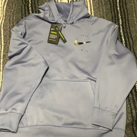 Nike Tops - Women’s oversized, periwinkle Nike Dri-Fit therma hoodie